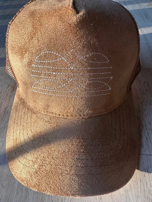 Western boot stitch trucker hat Brown - Image 3