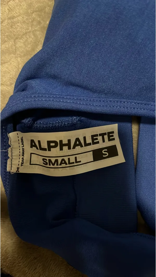 Alphalete Sports Bra - Image 4