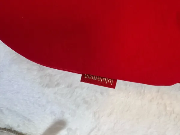 Curved Crossbody Bag Lululemon - Image 5