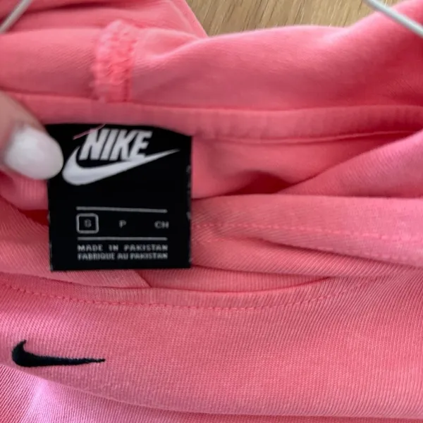 Nike NWOT Sportswear Women's Washed Hoodie - Pink - Image 7