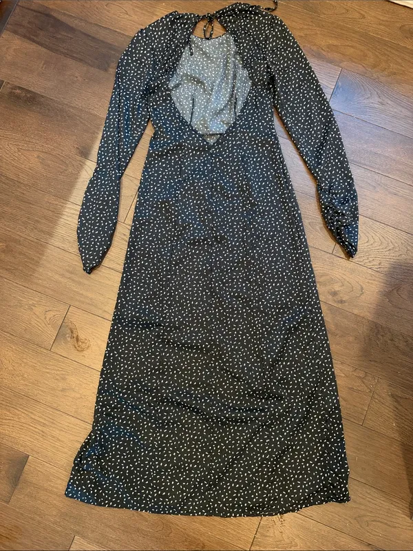 Urban Outfitters Angela Satin Maxi Dress Size Small - C61-009 - Image 11