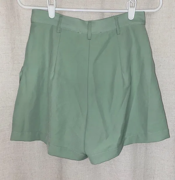 High Waisted Fringe Pocket Shorts - Image 3