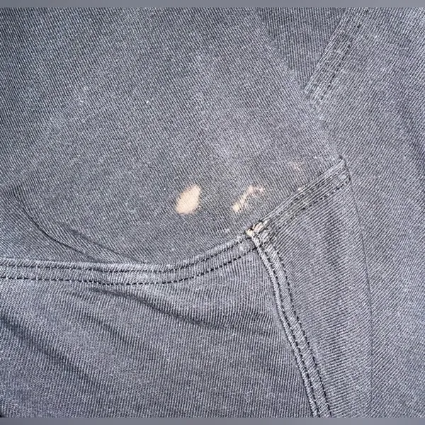 Lululemon crop top - Image 2
