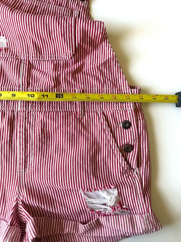 Forever 21 Y2K Red and White Striped Denim‎ Overalls Shorts Women’s Sz 29 - Image 7