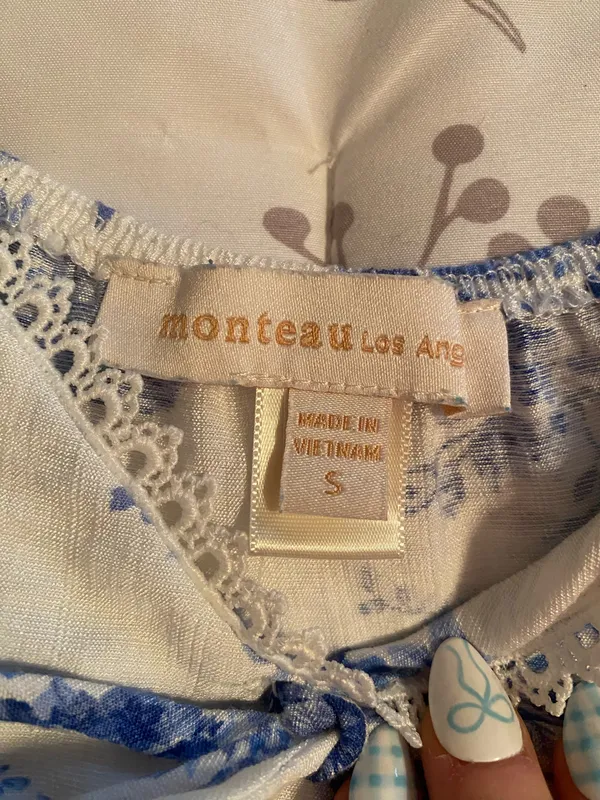Women’s floral top - Image 2