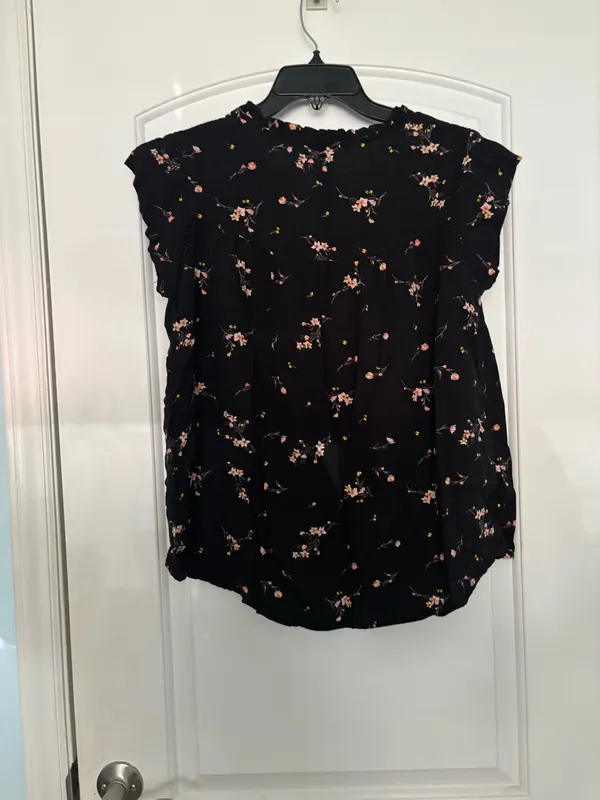 Buffalo Black floral top - Image 4