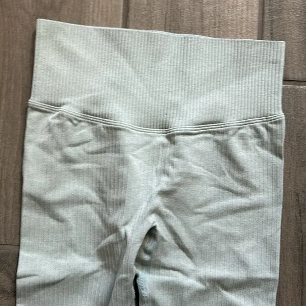 Ribbed light mint seemless leggings Green - Image 2