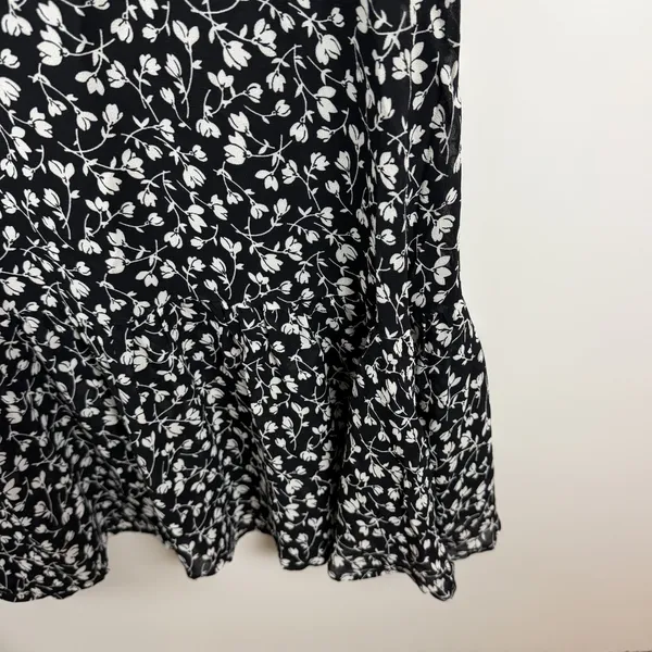 Reformation Reeds Ruffle Floral Georgette Midi Dress Size 0 Black Minimalist - Image 6