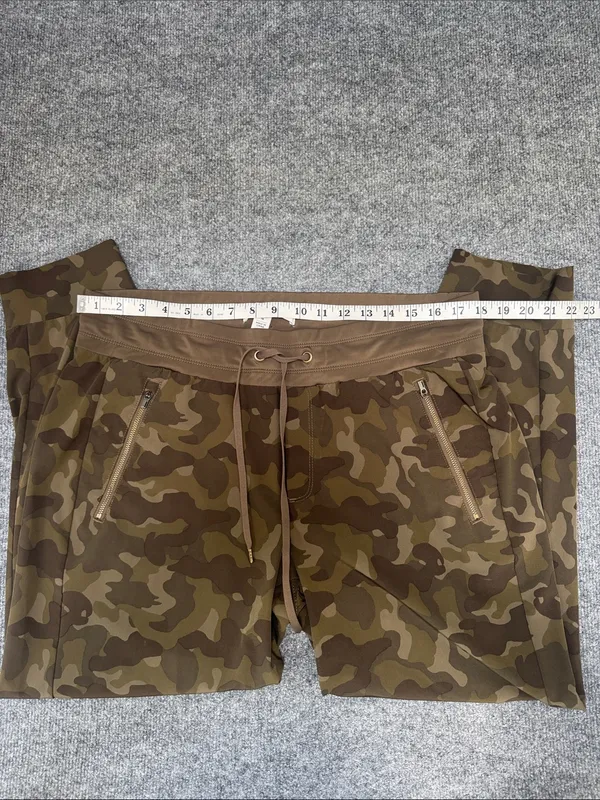 Marrakech by Anthropology Women's Olive Camo Drawstring Athletic Joggers - Image 4