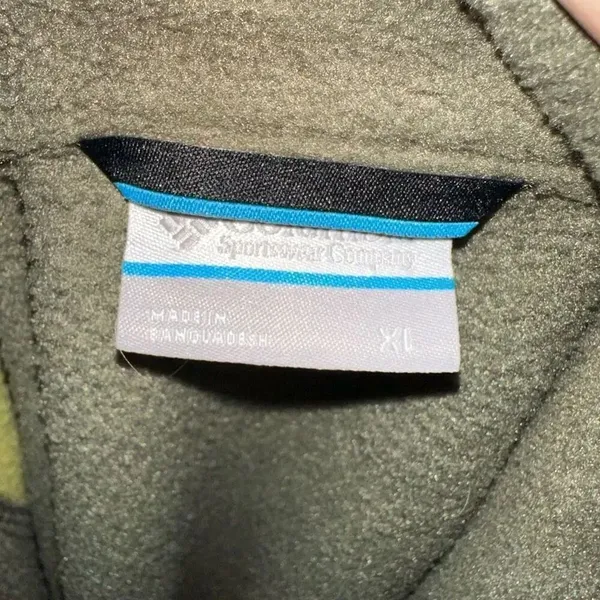 Columbia olive green two tone fleece XL gorpcore vest - Image 3