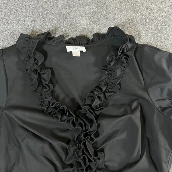 Ann Taylor LOFT Black Ruffle V-Neck Short Sleeve Blouse Top Size 14 - Image 8