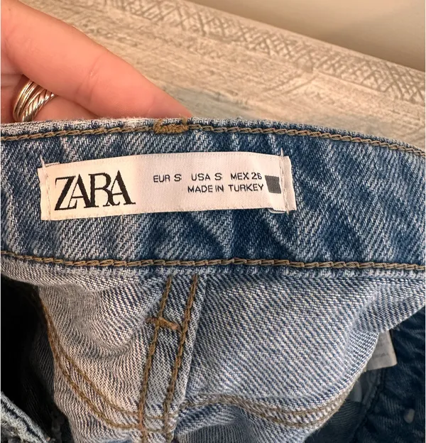 ZARA Light Blue Distressed Denim Skort - Image 4