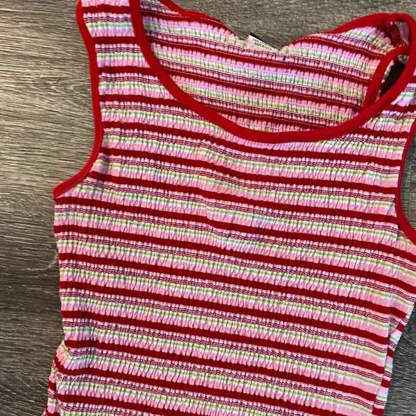 Bonkers Y2k vintage rainbow striped smocked red multicolor crop tank top small - Image 8