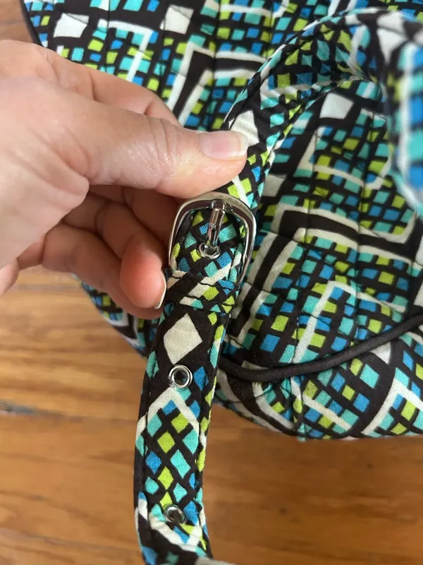 Like new Vera Bradley Geometric Pattern Quilted Backpack size 9x5x12” - Image 5