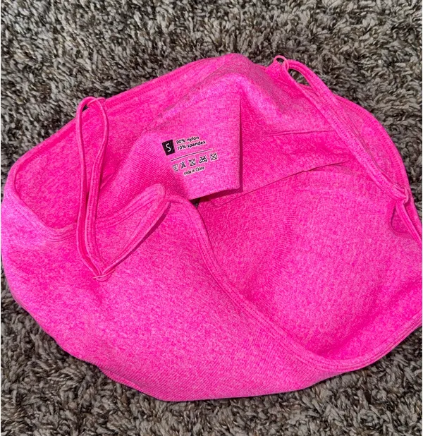 Amazon Sports Bra Pink Padded - Image 3
