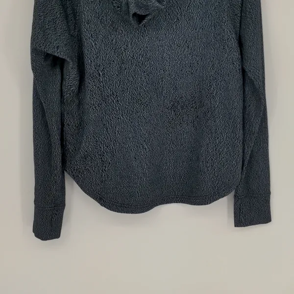 Lululemon Pick Up The Pace Long Sleeve‎ SIze 8 Luon Spray Jacquard Blue Black - Image 13