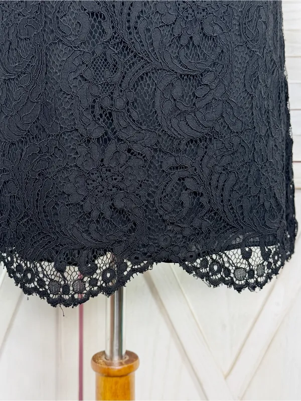 WHBM‎ Lace Front Pleated Chiffon Back Sleeveless Tank Top Black XS Coquette Goth - Image 6
