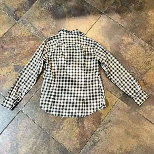 Banana Republic Soft Wash Shirt 100% Cotton Gray White Plaid Button Up Petite M - Image 10