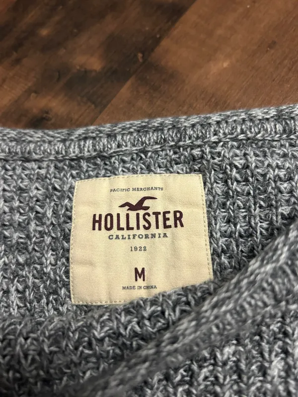 Hollister Sweater - Image 3