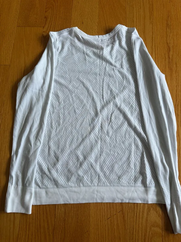 Lululemon Shirt Long Sleeve - Image 2