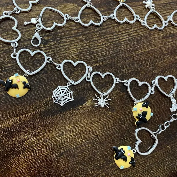Silver Spooky Halloween Handmade Heart Chain Belt, Fits 26-44 Inches, X7GA1399 - Image 7