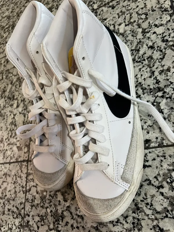 Nike Shoes - Image 2