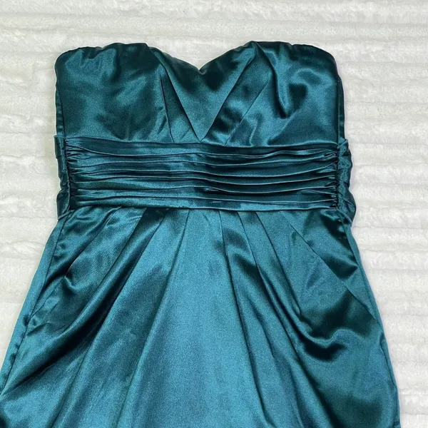 Studio Y from Maurices Green Satin Stretch Dress Size 1 /‎ 2 Small Strapless - Image 2