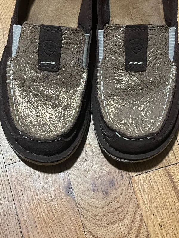Ariat Golden Metallic Slip-Ons | Size 6 - Image 4