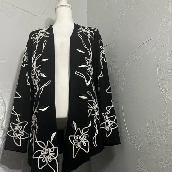 Lauren Michelle Black Embroidered Floral Cardigan – Boho Chic Elegance. - Image 8