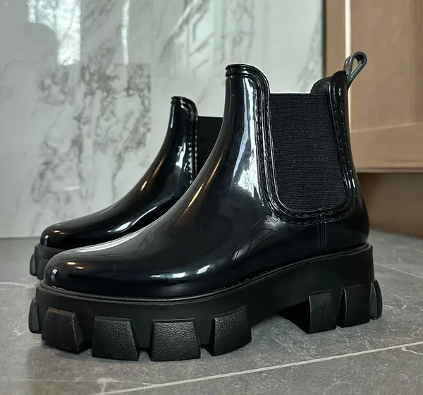 Platform Boots Black Size 8 - Image 6