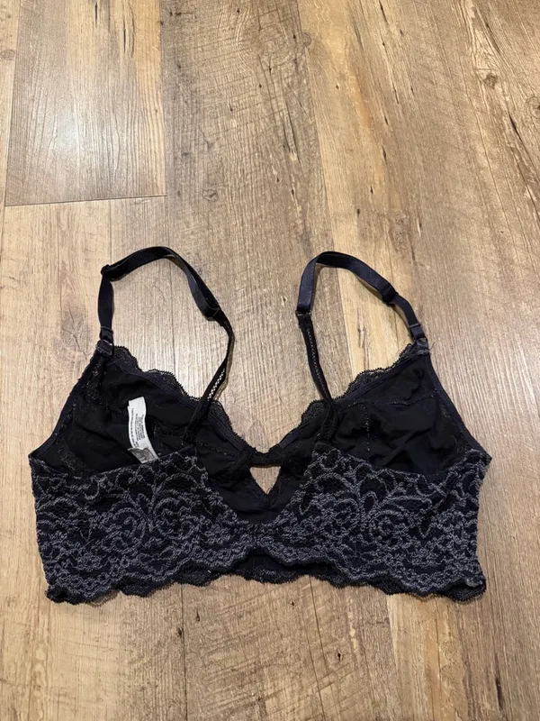 Free People Black Lace Bralette with Floral Pattern Medium - Image 2