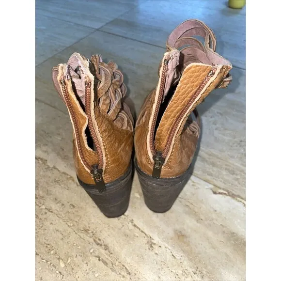 Free People Carrera Bootie Woven Ankle Boots Vintage Tan Leather Size‎ 38 US 7.5 - Image 4