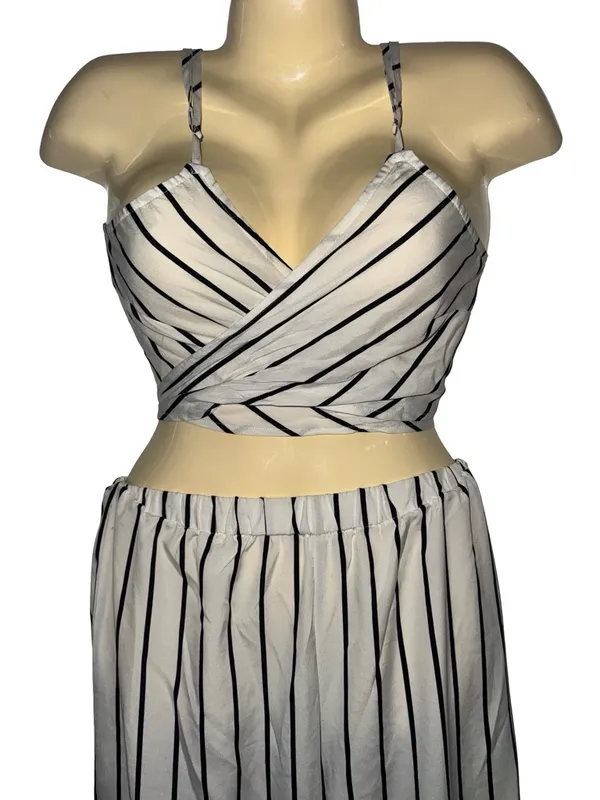 SHEIN White & Black Striped Two-Piece Wide-Leg Jumpsuit Set - Image 3