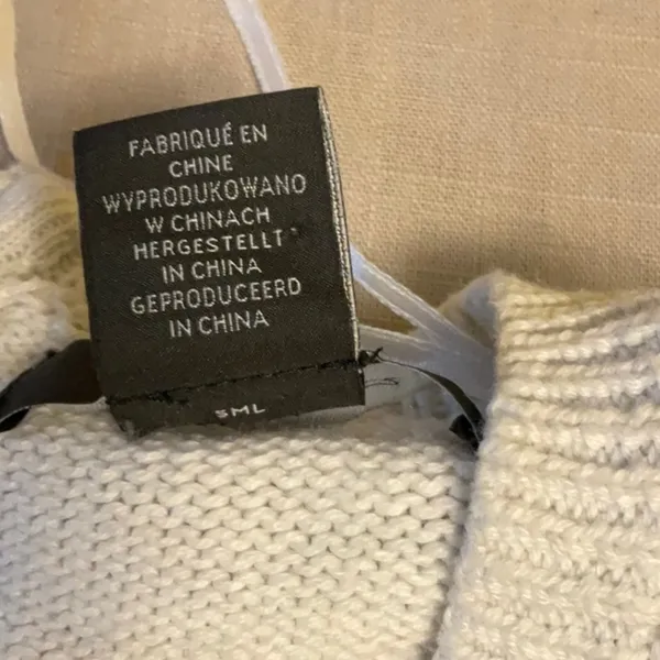 Tahari Gray Crew Neck Sweater - Image 6