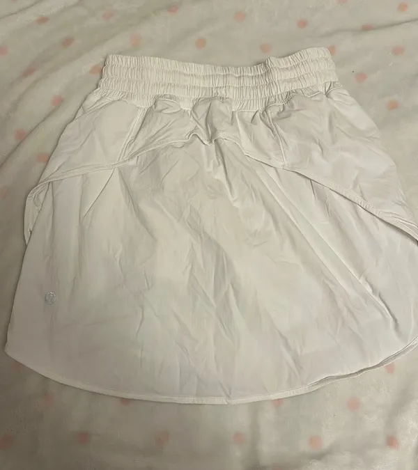 Lululemon White Tennis Skirt - Image 3