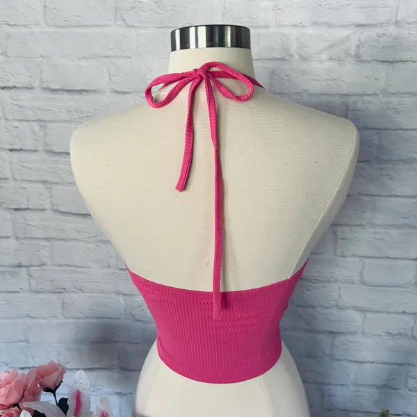 Boutique NEW Cut Out Top - Image 5