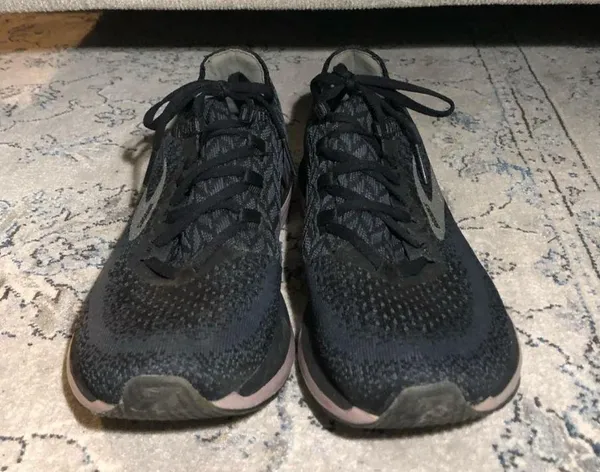 Brooks Bedlam Black Running Shoes - Image 4