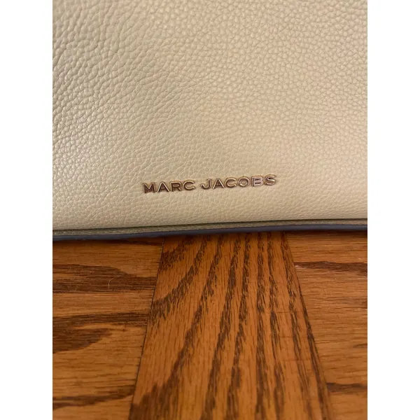 Marc Jacobs pebbled, leather Director Tote Tan - Image 2