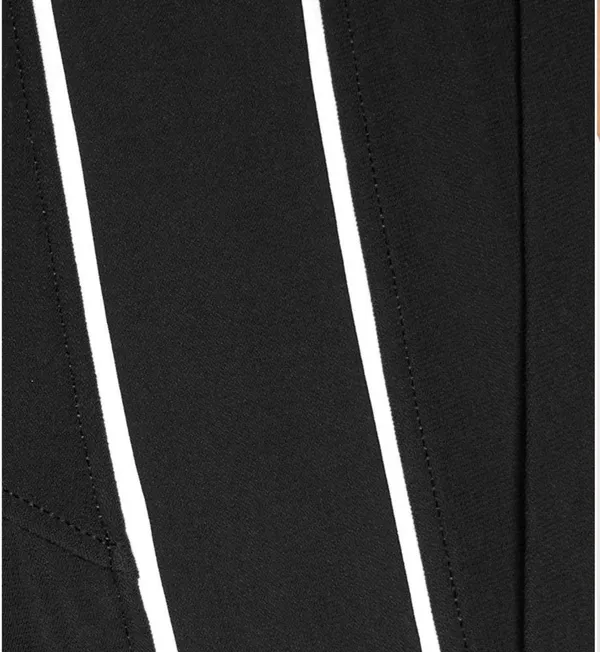 Lululemon Size 6 Black On the Right Track Pant - Image 3