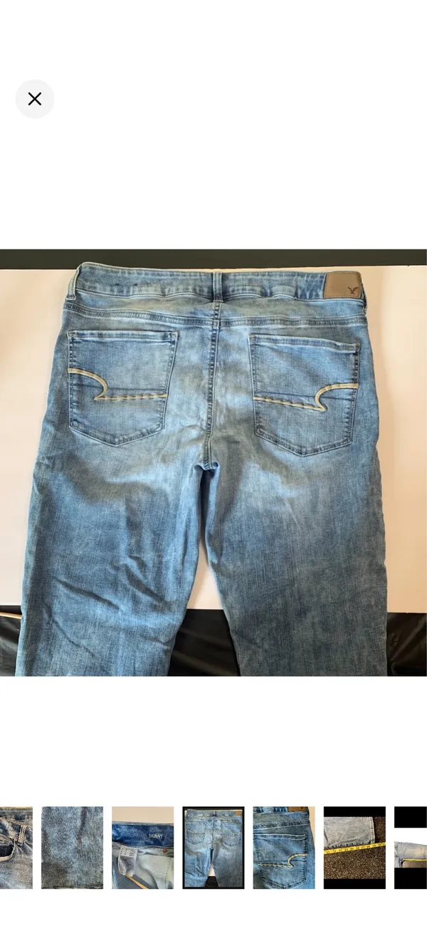 American Eagle Jeans - Image 5