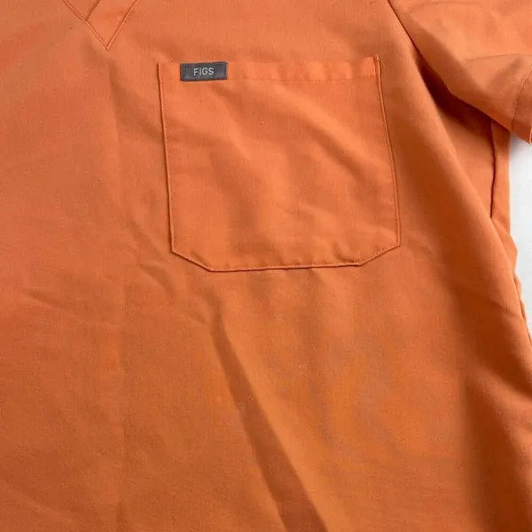 FIGS Scrub Top - Size Medium - Great Condition! - Image 7