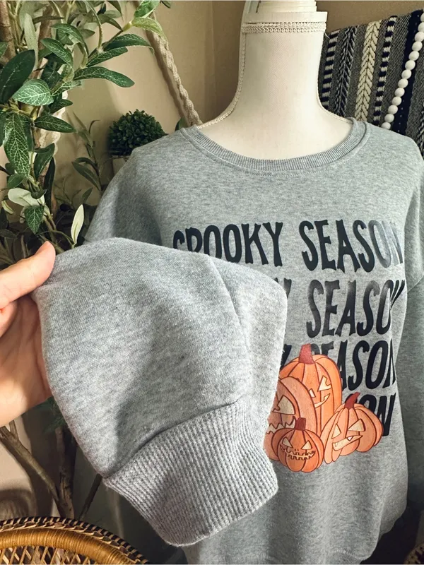 Spooky Season Halloween Pumpkin Gray Crewneck Sweatshirt Size L - Image 3