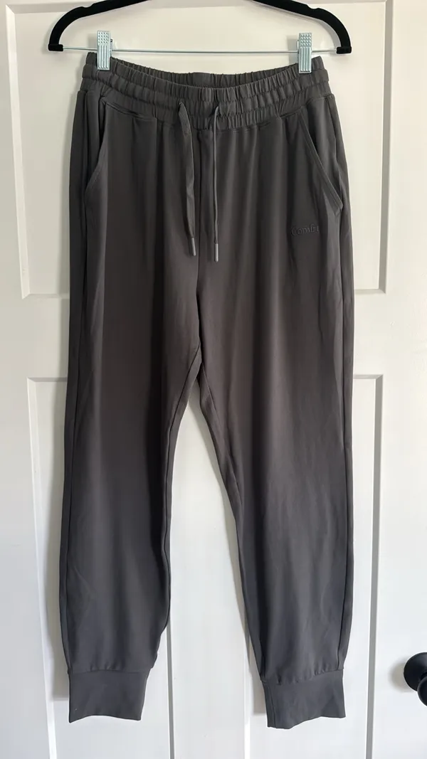 Comfrt Medium AllDayJersey Jogger Pants in Steel Grey - Image 3