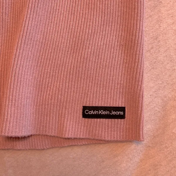 Calvin Klein sweater - Image 3