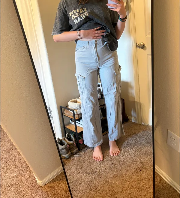 Divided gray cargo pants - Image 2