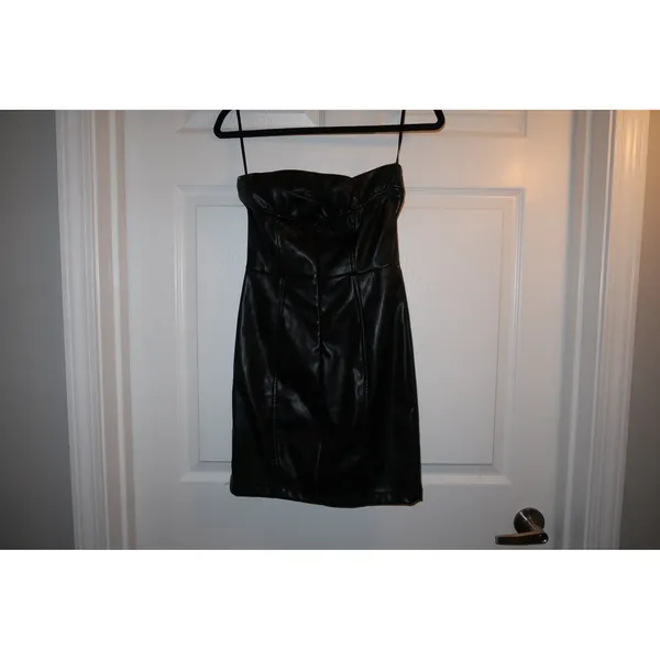 Hello Molly Faux Leather Mini Dress Black‎ Small US 4 Strapless Edgy Night Out - Image 3
