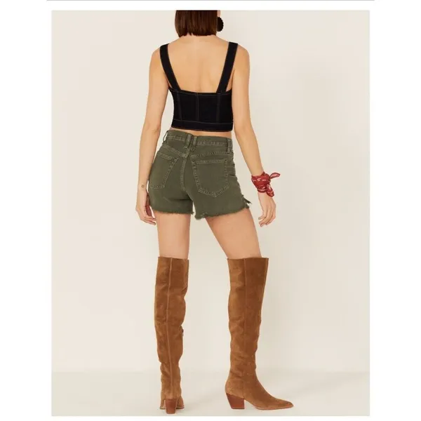 Free People Makai Cut Off Denim Shorts in Olive Size‎ 24 NWT - Image 6