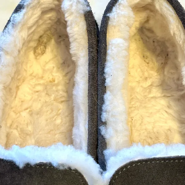 Parfeying driving moccasin/slippers, Sherpa lined, size 8, women’s - Image 5