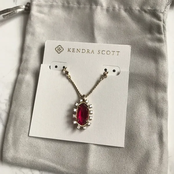 NWT Kendra Scott Berry Pendant Necklace - Image 2