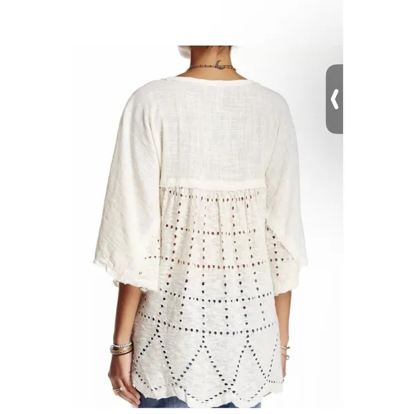 Free People "Summer Lovin" Linen Blend Frayed Trim Top Blouse Size XS $128‎ - Image 3